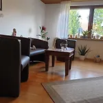 Zur Toepferstube 1 *