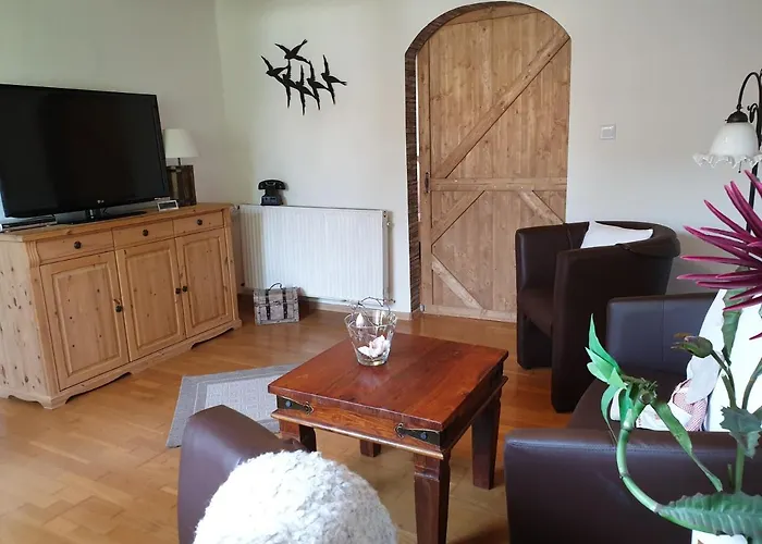 Zur Toepferstube 1 *