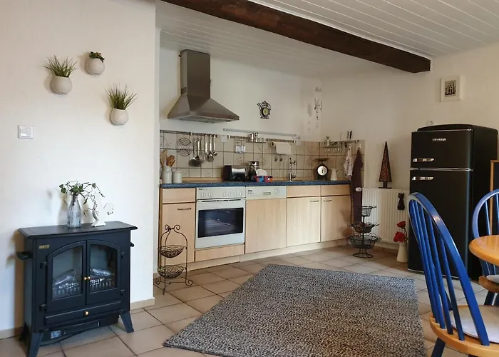 Zur Toepferstube 1 *